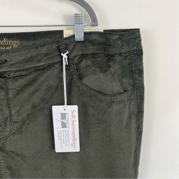 Soft Surroundings Green Velour Straight Leg Ankle Pants Size 24W NWT - Picture 7 of 12
